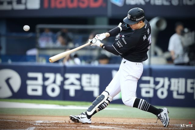 최원준의 홈런 스윙