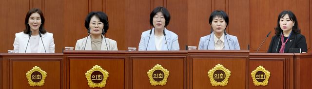 대전시의회 상임위원장 전원 여성 의원 