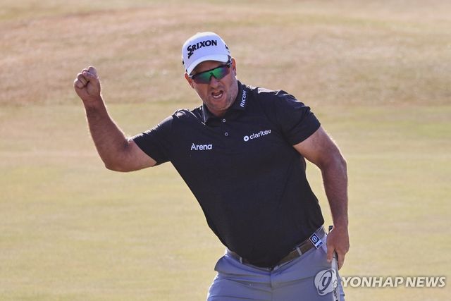 디오픈에서 우승한 라이언 폭스
