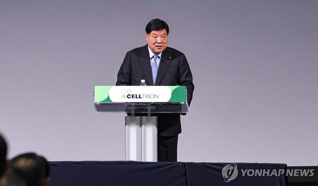 셀트리온 주주총회서 발언하는 서정진 회장