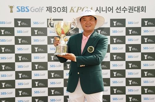 우승한 김성용