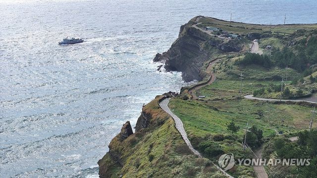 제주 송악산 탐방로