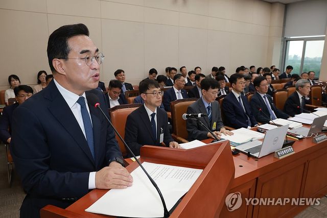 박홍근 기획처 장관