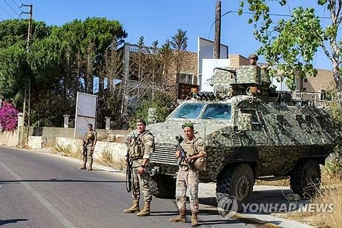 레바논 남부에 배치된 레바논 정부군 병사들