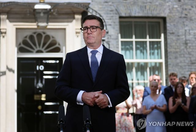 앤디 버넘 영국 총리