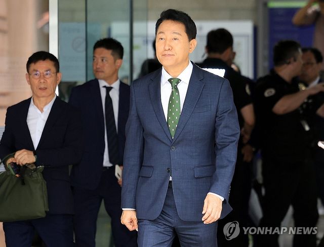 오세훈 '여론조사 대납' 1심 벌금 1천만원