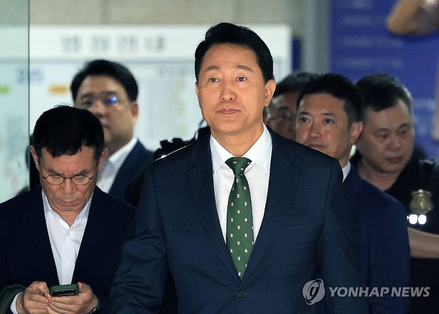 오세훈 '여론조사 대납' 1심 벌금 1천만원