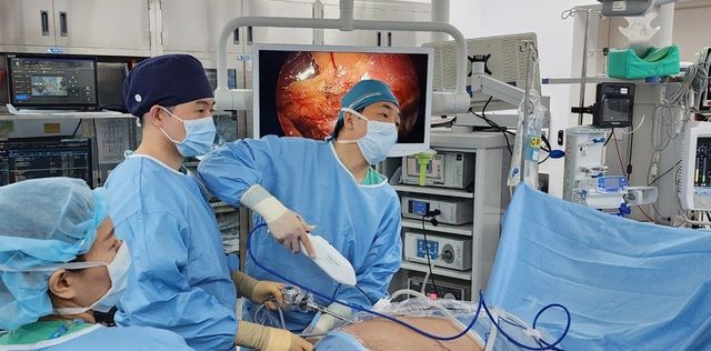 복강경 신장신경차단술