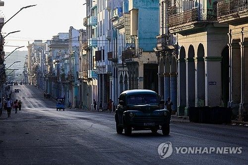 텅 빈 거리