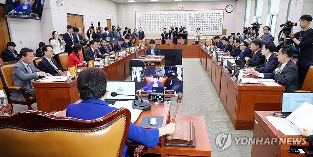 조작기소 국조특위 마지막 전체회의