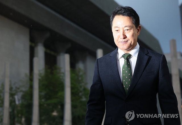 자리로 돌아가는 오세훈 서울시장