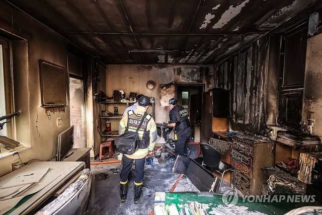 경산 아파트서 폭발 추정 사고…8명 부상