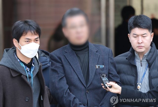 영장실질심사 마친 색동원 시설장 김모씨
