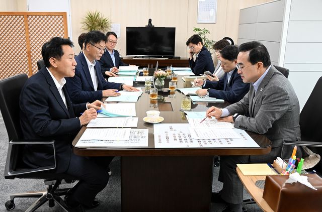 오세훈, 기획예산처장관 만나 노후 기반시설 개선 지원 요청