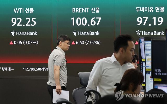 브렌트유 두달 만에 종가 100달러 돌파