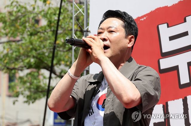 '참정권 침해 규탄' 연설하는 장동혁