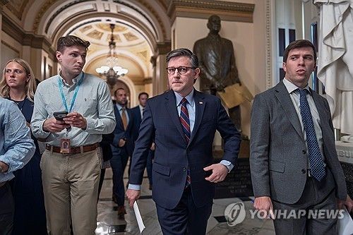 공화당 하원 이끄는 마이크 존슨 의장