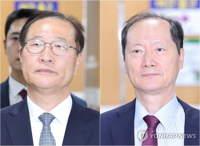 법정 향하는 박성재 전 법무부 장관과 이완규 전 법제처장