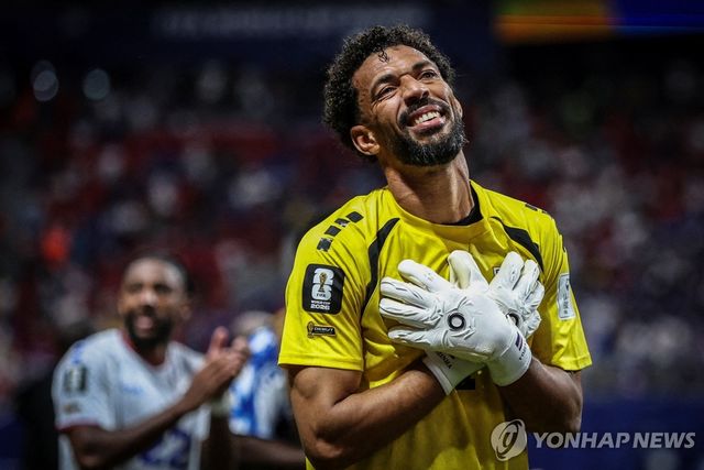 콜로콜로 입단하는 보지냐