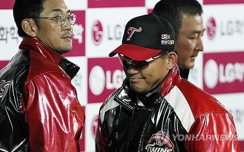 2011년 마지막 경기를 마친 박종훈 전 LG 감독
