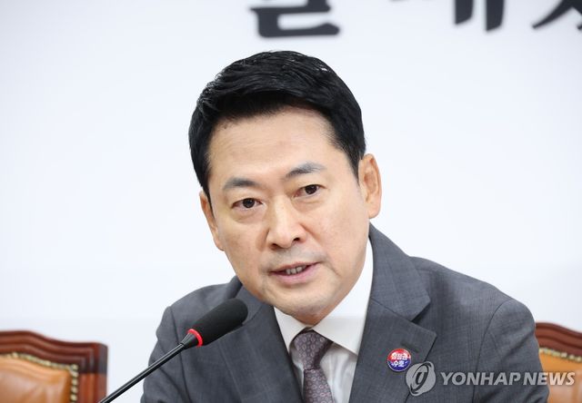 국민의힘 최고위, 발언하는 장동혁 대표