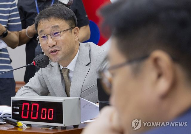 22대 하반기 국회 운영위 첫 완전체 회의에서 인사말 하는 한병도 운영위원장