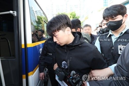 장윤기