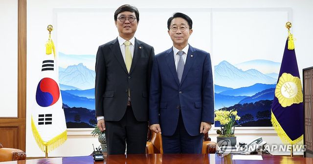 조정식 국회의장, 최휘영 문화체육관광부 장관 접견