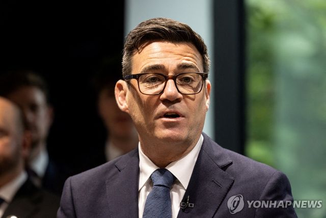 앤디 버넘 영국 총리