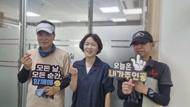마산자활센터 소속 박태성(왼쪽)씨