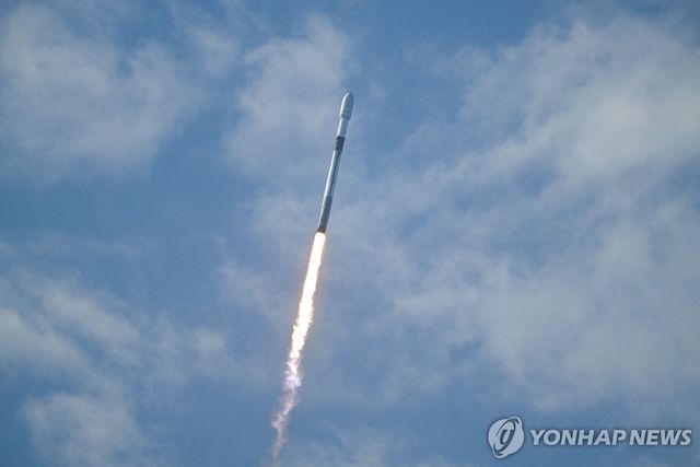 스페이스X의 팰컨 9 로켓