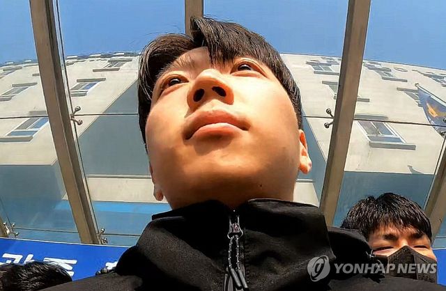 검찰 송치되는 '여고생 흉기 살인' 장윤기