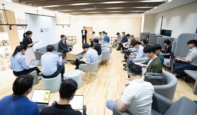기자 간담회 연 남재헌 해양수산부 차관