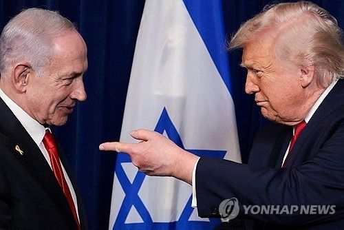 트럼프 대통령(오른쪽)과 네타냐후 총리