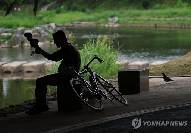 ‘아, 덥다’