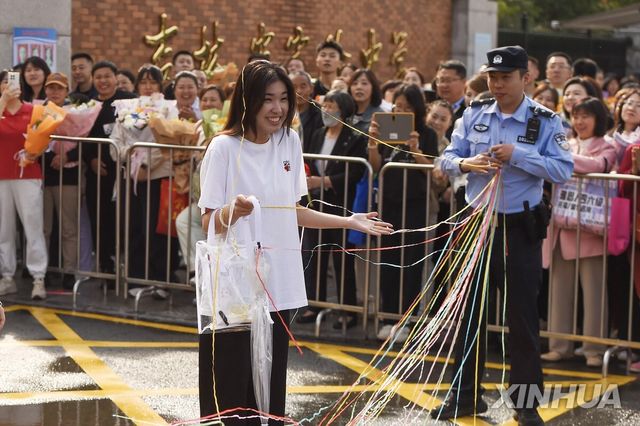 지난달 중국 대입시험 '가오카오' 치른 수험생