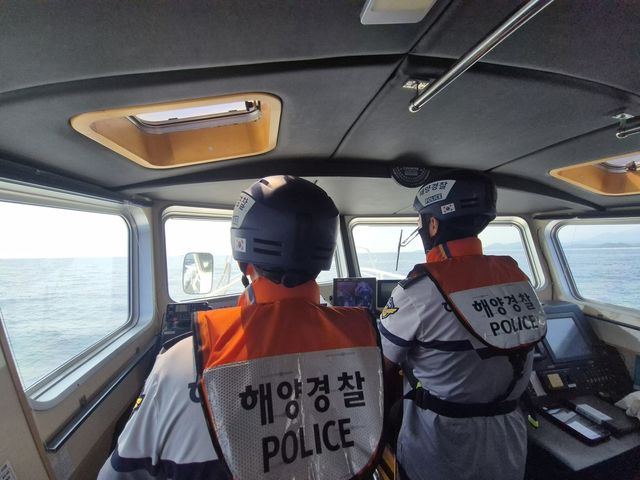 해경 연안구조정 내부