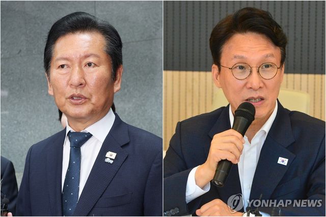 정청래 전 더불어민주당 대표(왼쪽)와 김민석 전 국무총리