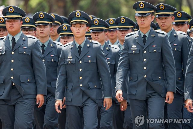대만 군관학교 졸업생