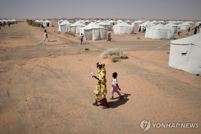 수단 엘아파드 피란민 캠프 [AP=연합뉴스 자료사진. 재판매 및 DB 금지]