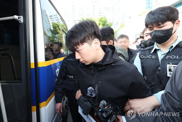 광주 '여고생 흉기 살인' 장윤기 검찰 송치