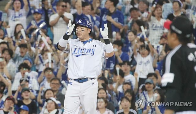 삼성 최형우 KBO 첫 1천800 타점