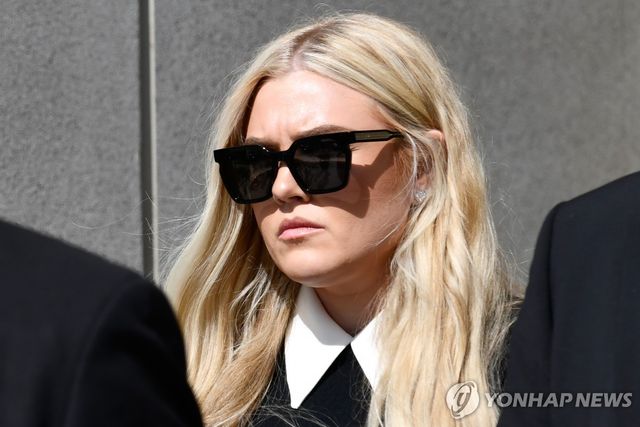 찰리 커크의 부인 에리카 커크