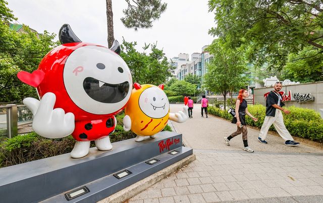 레드로드 발전소 조형물 [사진/임헌정 기자]