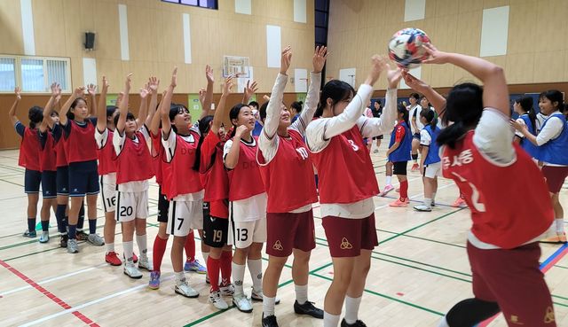 초·중·고 여자축구 합동훈련 모습