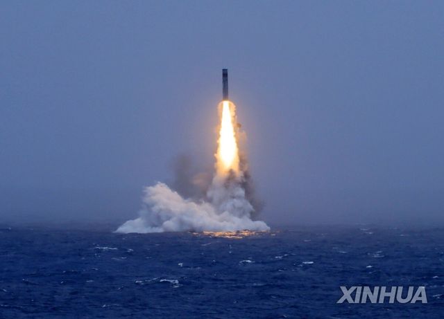 중국 미사일 시험 발사
