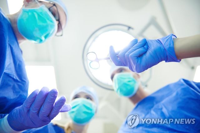 수술 장면