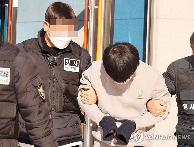 모친 살해 30대 영장실질심사