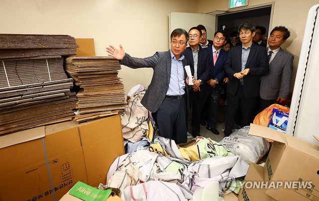 올림픽공원 개표소 내부 들어간 선관위 국조특위