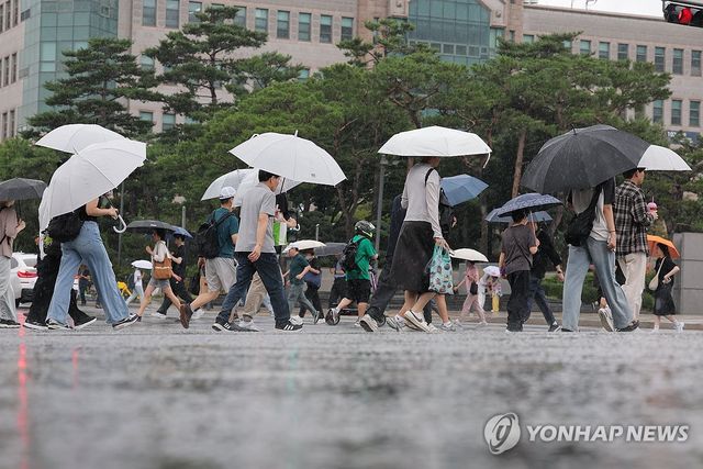 비 내리는 서울